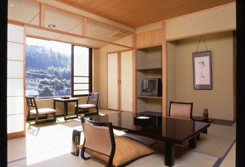Номер Стандарт, Marukyu Ryokan