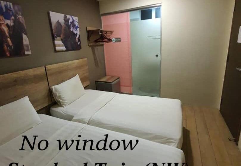 Номер Стандарт, Sh Hotel Kota Damansara