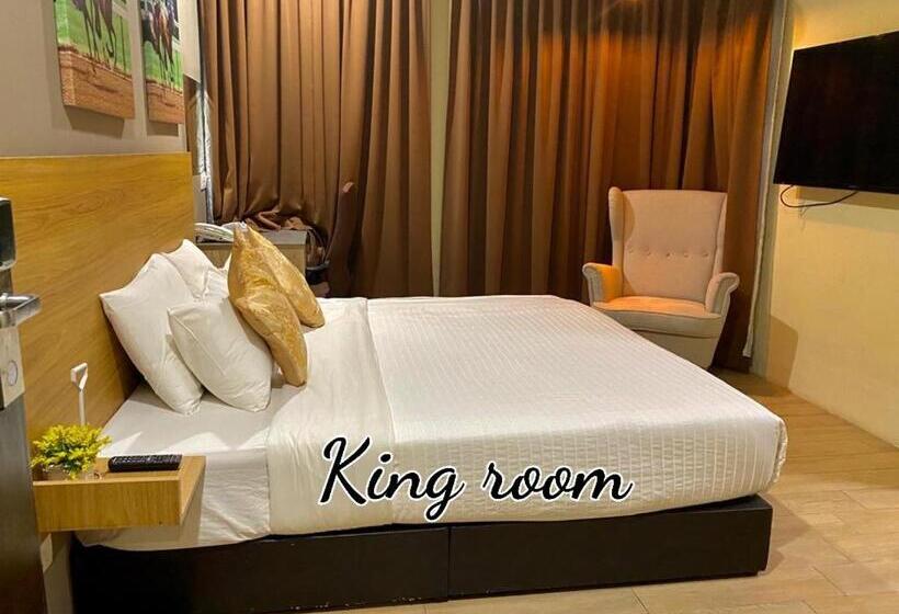 Номер Deluxe Кровать Кинг, Sh Hotel Kota Damansara