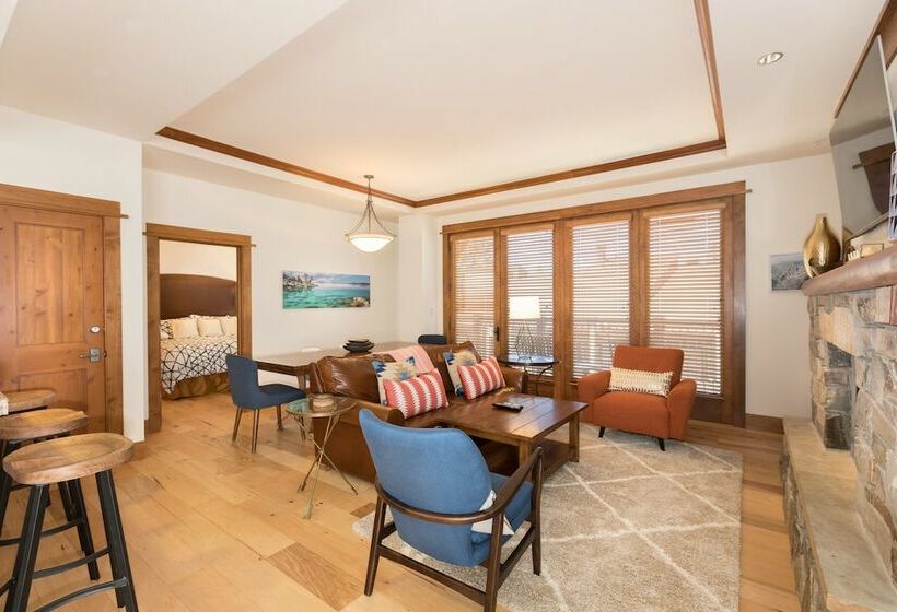 Апартаменты 2 Спальни, East West Hospitality Tahoe