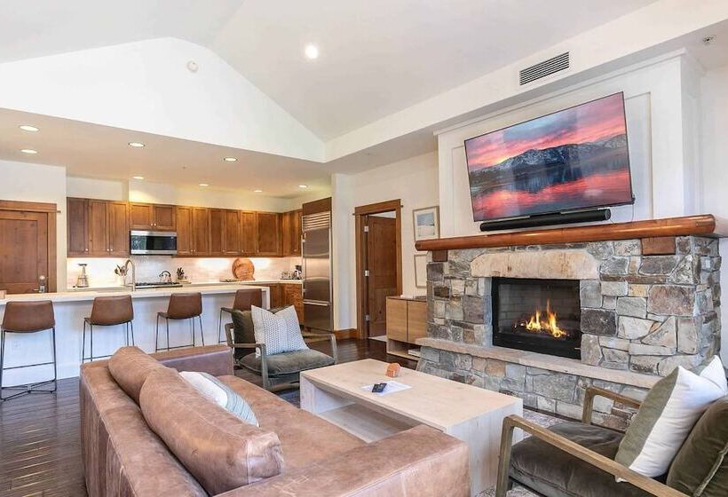 Апартаменты 3 Спальни, East West Hospitality Tahoe