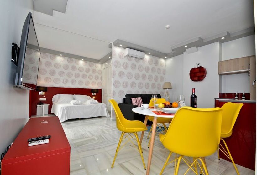 استودیوی استاندارد, The Zentral Arenal Suites