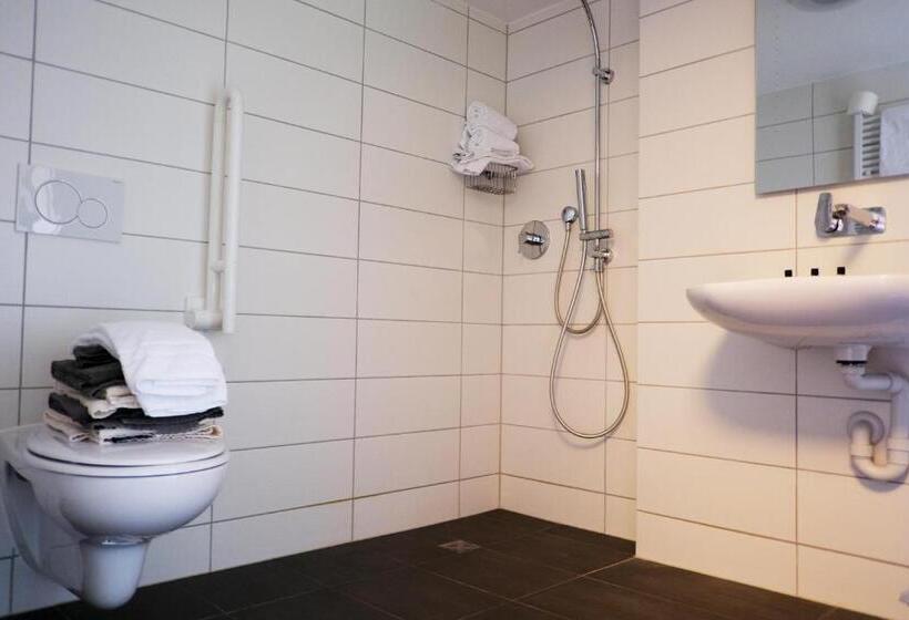 Номер Superior Кровать Кинг, Adler Ittendorf   Hotel Garni   24h Self Checkin