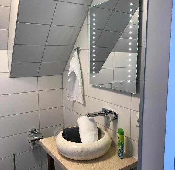 Номер Superior Кровать Кинг, Adler Ittendorf   Hotel Garni   24h Self Checkin