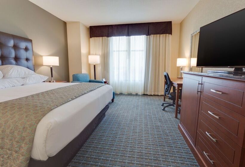 Люкс, Drury Plaza Hotel St. Louis St. Charles