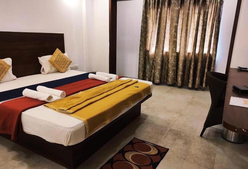 豪华房间, Manasi Inn
