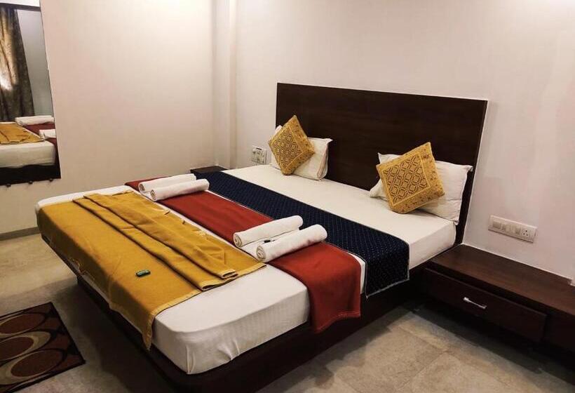 Номер Deluxe, Manasi Inn
