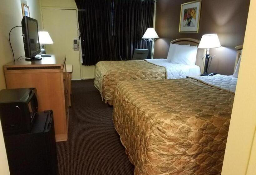 Номер Стандарт, Budget Inn Tarboro