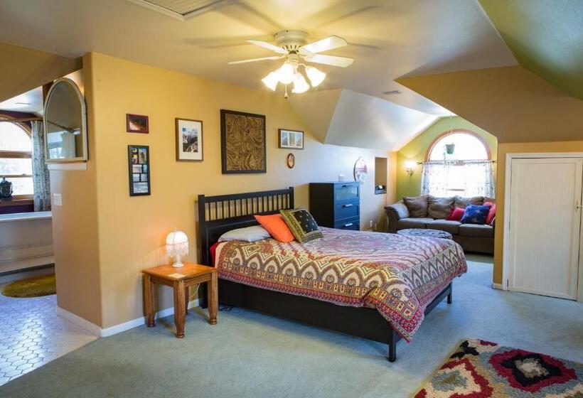 Семейный Номер Deluxe, Fernweh Inn & Hostel