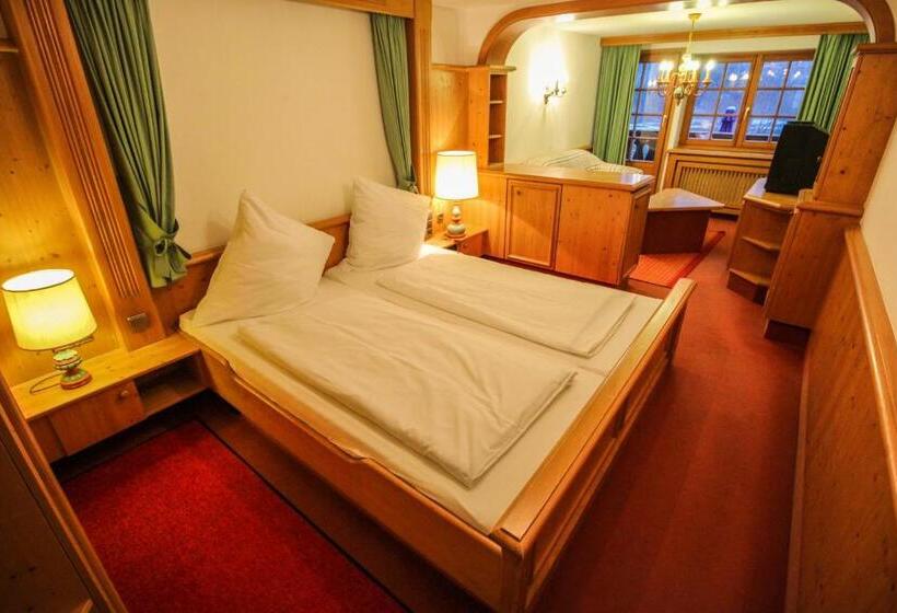 Номер Стандарт с Балконом, Heizmannshof Hotel & Restaurant