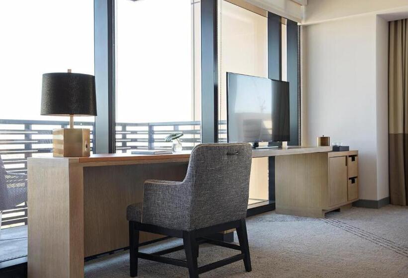 Номер Премиум, Kimpton Sawyer Hotel, An Ihg