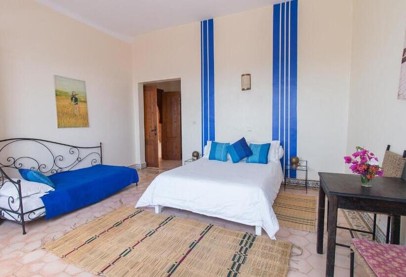 Номер Стандарт Вид на Море, Auberge Du Marabout
