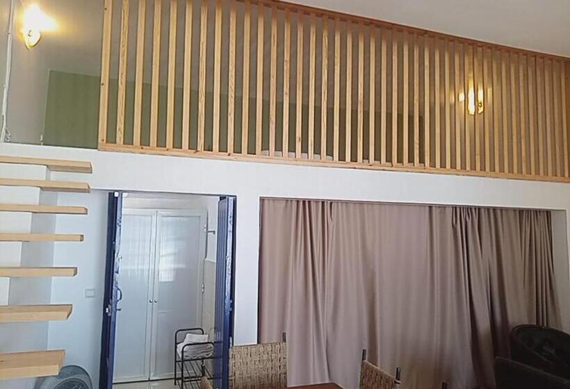 Семейное Студио, Auberge Du Marabout