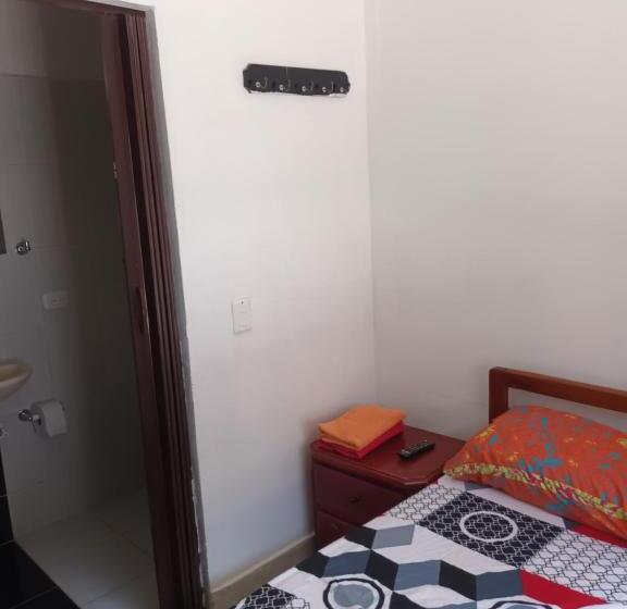 Апартаменты 3 Спальни, Internacional Jardín