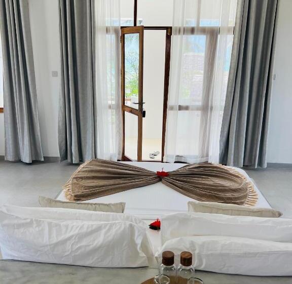 발코니 디럭스 룸, Mnana Beach Bungalows