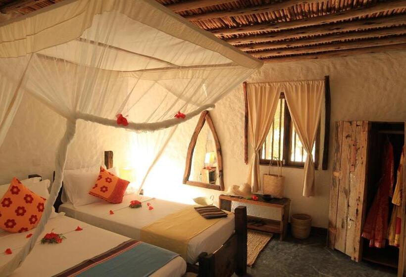 패밀리 방갈로, Ujamaa Beach Resort