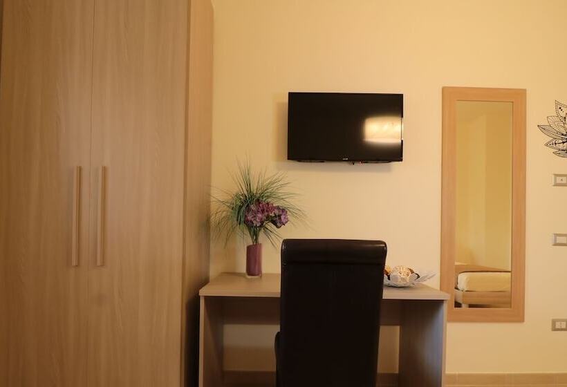 四人标准间, B&b Pietrarsa