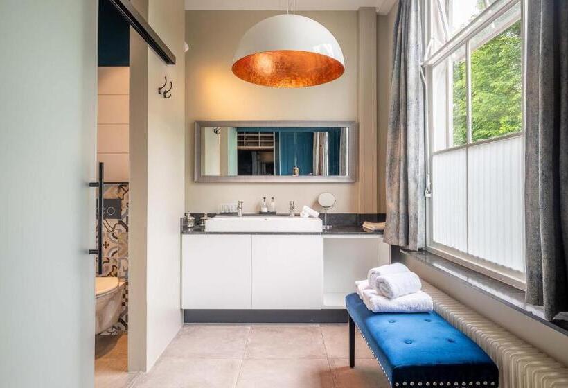 اتاق سوپریور با تخت بزرگ, Heuvelsuites