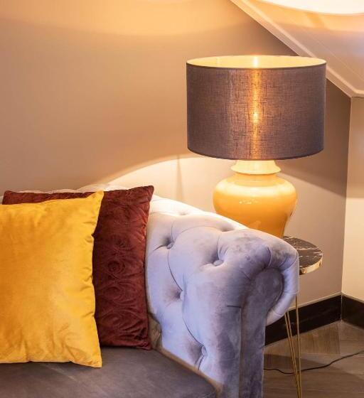 Deluxe Suite King Bed, Heuvelsuites