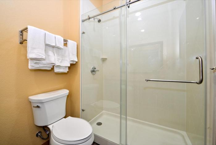 Номер Стандарт 2 Двуспальные Кровати, La Bonita Inn & Suites   Crane
