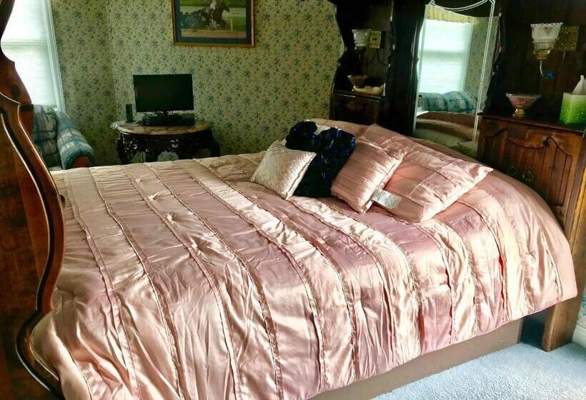 디럭스 스위트 킹 침대, Rabbit Creek Bed & Breakfast
