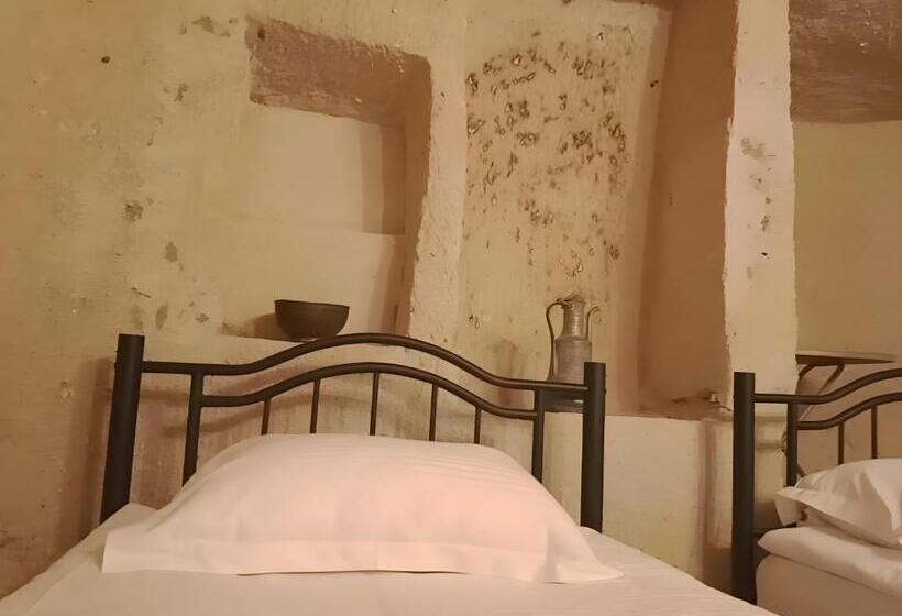 Quarto Estandar Individual, Mustafa Bey Konağı