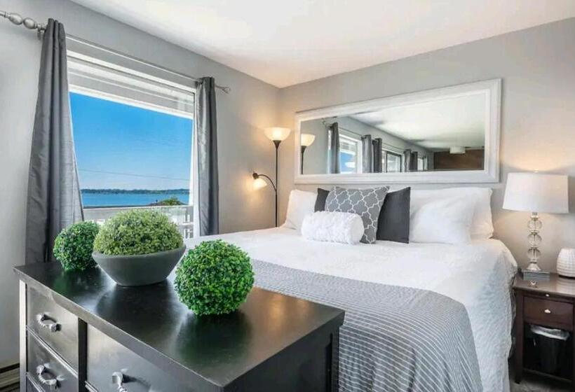 1 Bedroom Apartment Lake View, 206   Megan S Condo