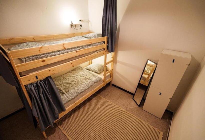 スタンダードルーム, Doña Rose Surf Hostel