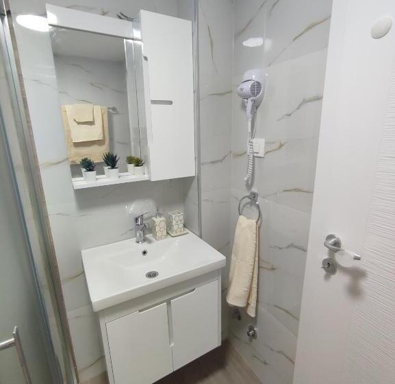 اتاق لوکس, Guest House Nakjoski