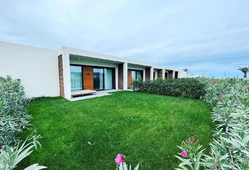 Студио Стандарт Вид на Сад, Sea Breeze White Villas 2