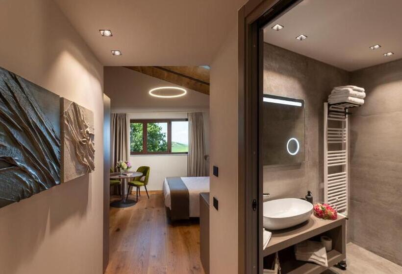 Номер Стандарт, Relais Pqlin