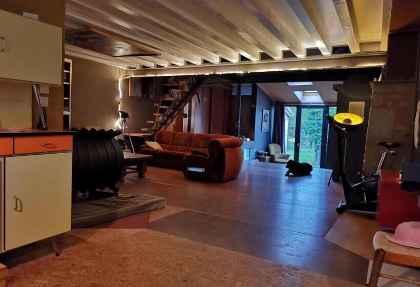 컴포트 트리플 룸, Chambres Des Forges