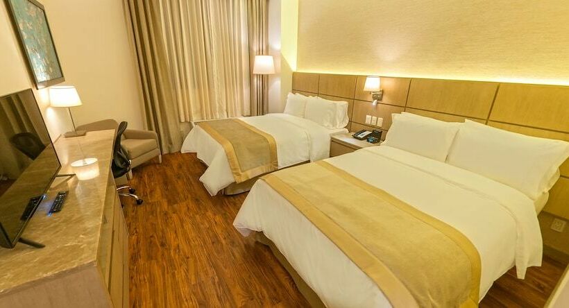 Номер Стандарт 2 Двуспальные Кровати, Radisson Hotel Guayaquil