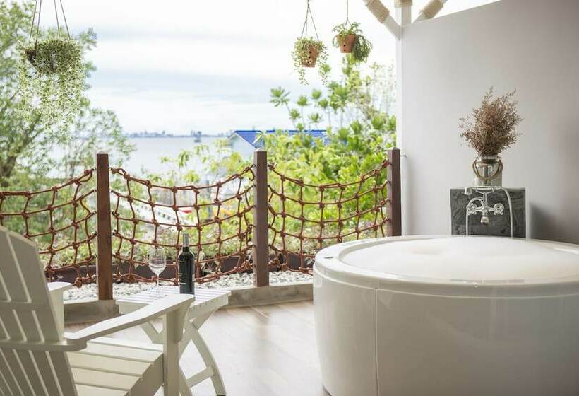 Номер Deluxe, Kept Bangsaray Hotel Pattaya