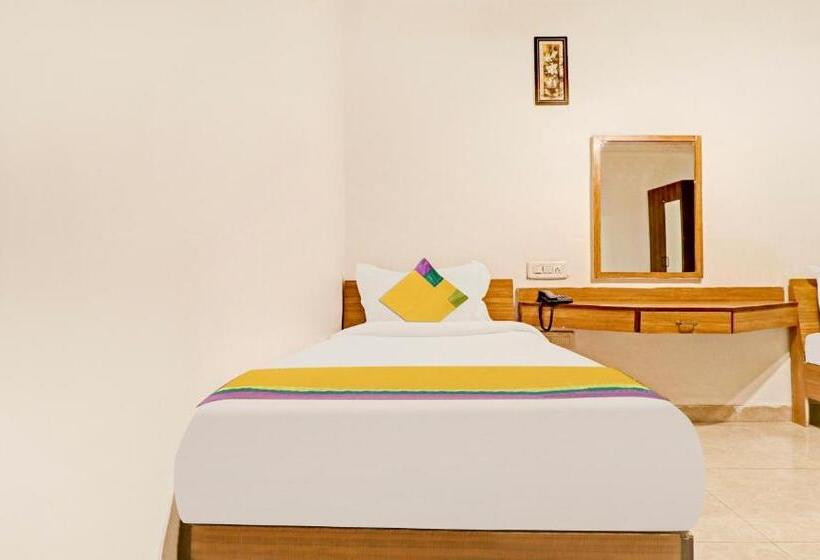 اتاق اکونومی, The Regency Hotel Amirtsar