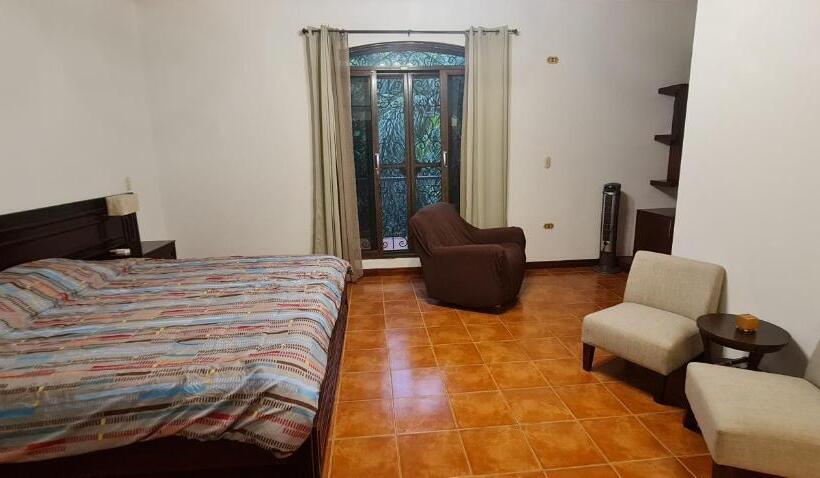 اتاق استاندارد با بالکن, Hostal Casa San Mateo