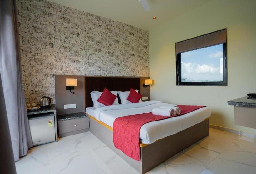 Номер Deluxe, Stay Leisurely Pavillion By The Hills, Lonavala Stadium View Rooms