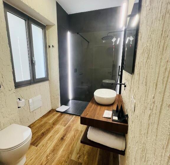 اتاق سوپریور با تخت بزرگ, Maison Madeleine