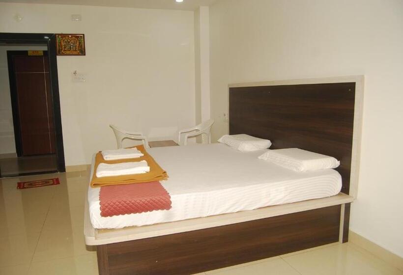 Номер Deluxe, Sri Kakateeya Grand Residency Bhadrachalam Hotel Residency Stay Rooms
