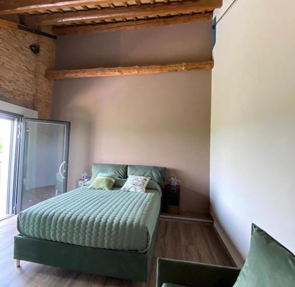 Семейный Номер, Villa Ferri Agriturismo Perke