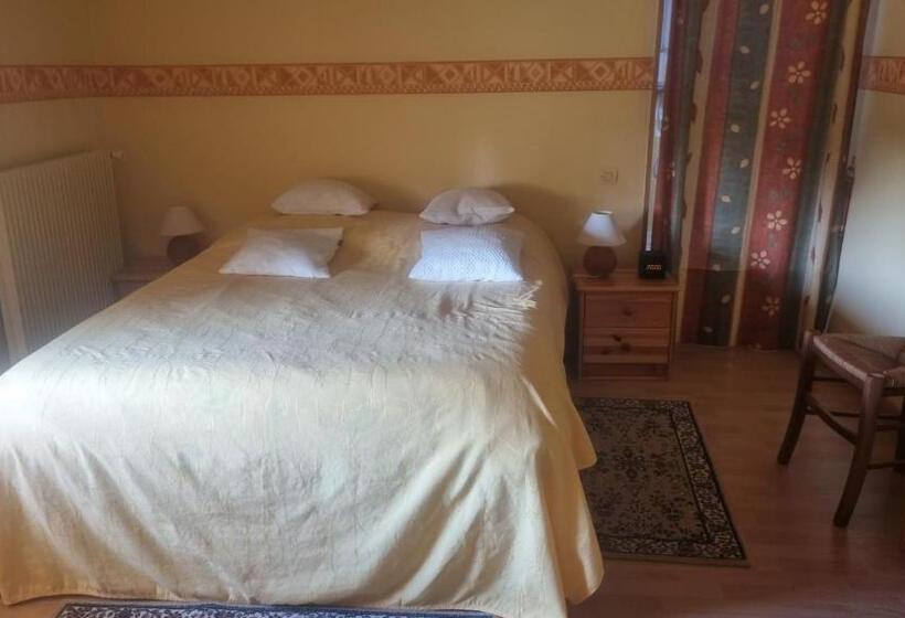 Номер Стандарт, Chambres D Hôtes Entre Niort Et Marais Poitevin