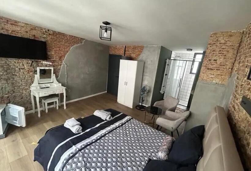 آپارتمان 1 خوابه, Cosy Room In Antwerp City
