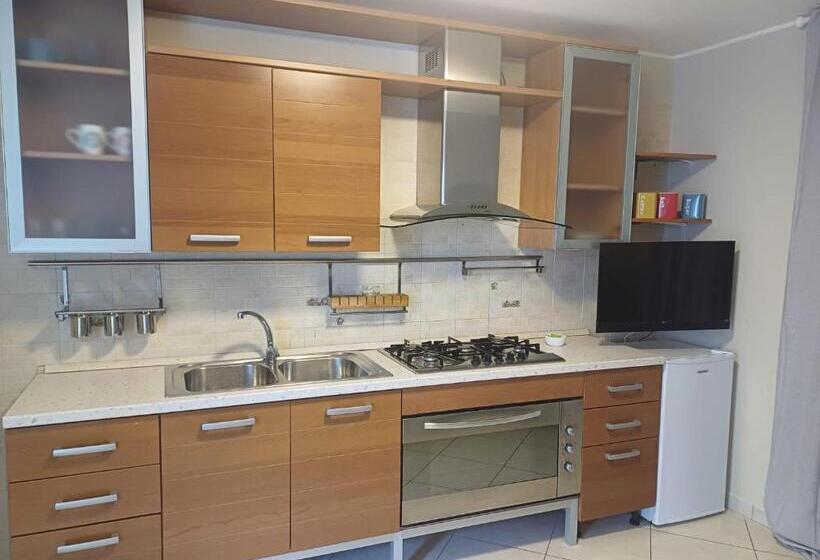 اتاق استاندارد, Affitta Camere Gold