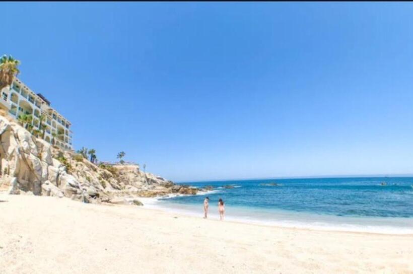 شقة غرفة واحدة, Cabo Oasis