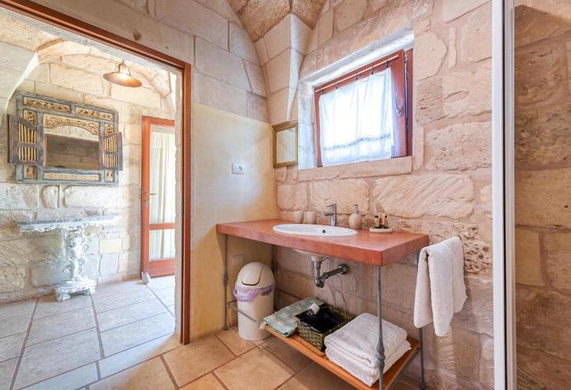 Номер Superior, Masseria Copertini