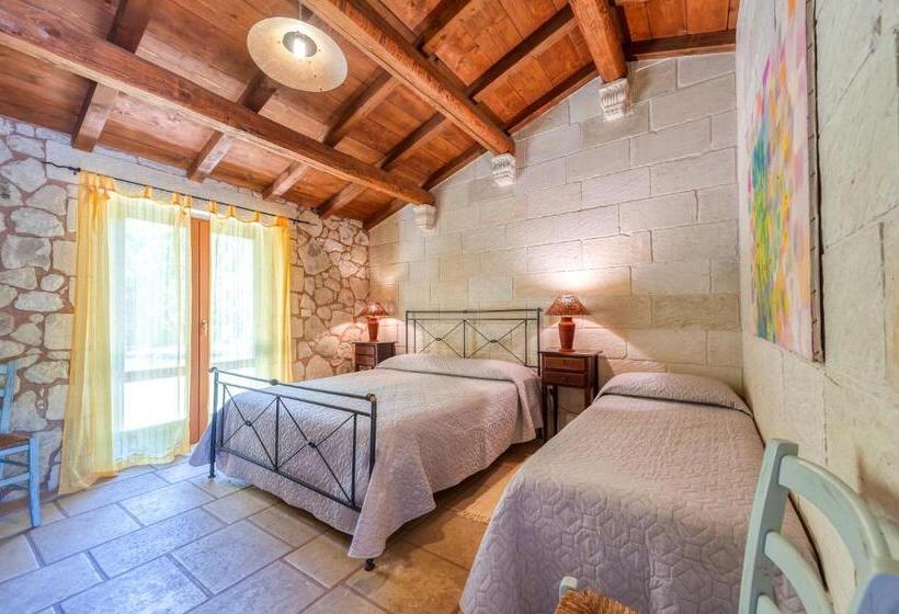 Номер Стандарт Трехместный, Masseria Copertini