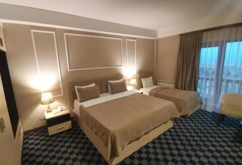 اتاق سه نفره دلوکس با چشم‌انداز دریا, Sea Pearl