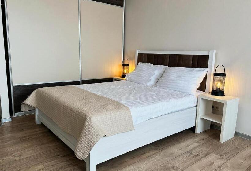 استودیو استاندارد با تخت کینگ, Alejas Apartments