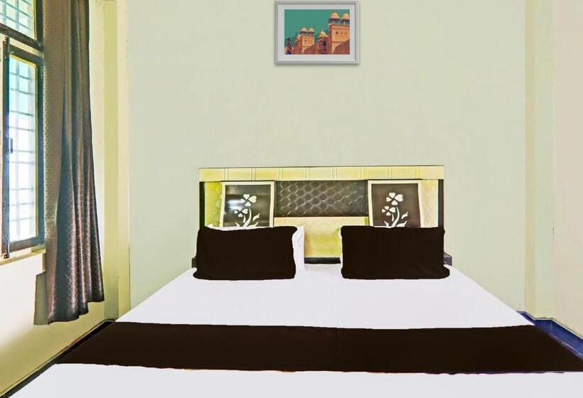 Quarto Triplo Clássico, Spot On S.a.