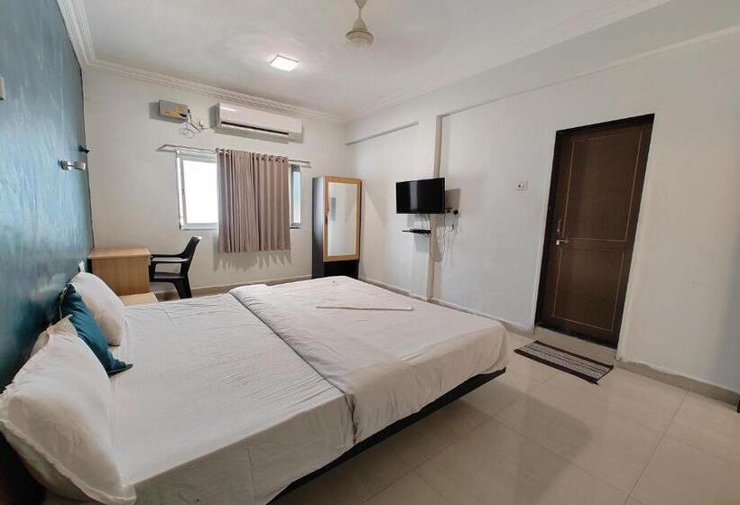 Номер Deluxe, Sai Inn Executive